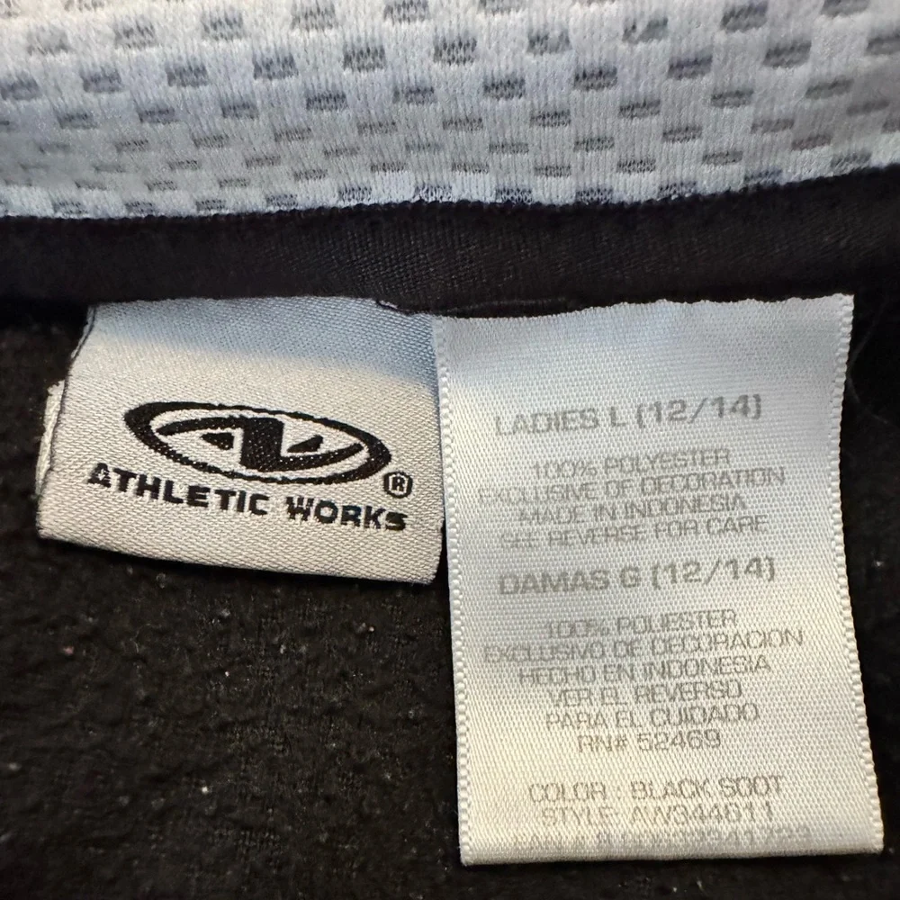 Athletic Works Women’s Black Microfleece Full Zip Jacket Size Large 12-14 - Picture 6 of 6